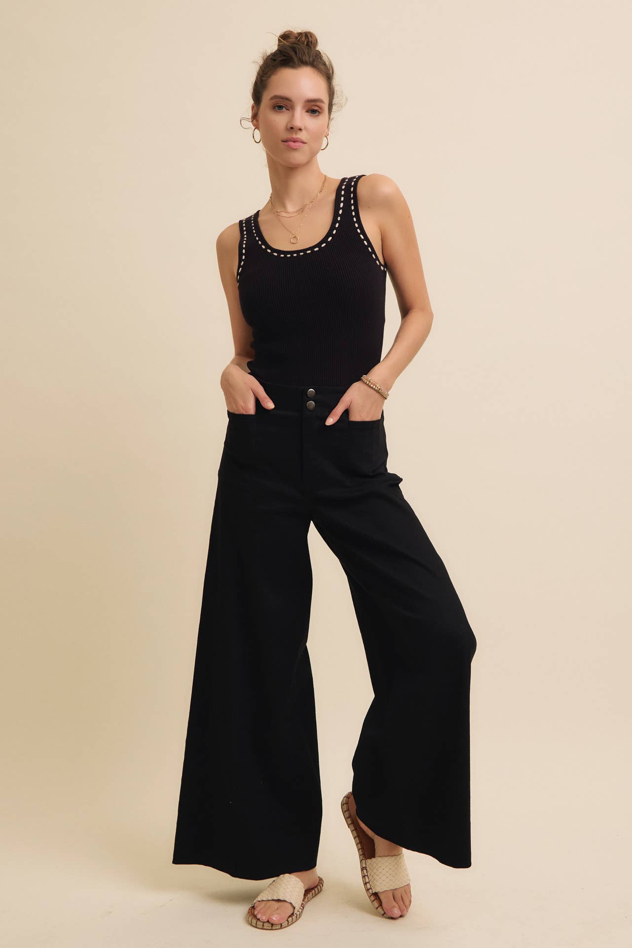 FLATTERING WIDE LEG TWILL PANTS
